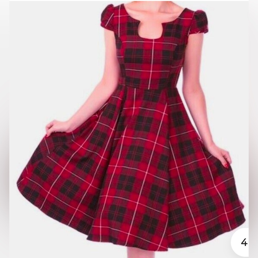 Hearts and Roses Black and Pink plaid dress